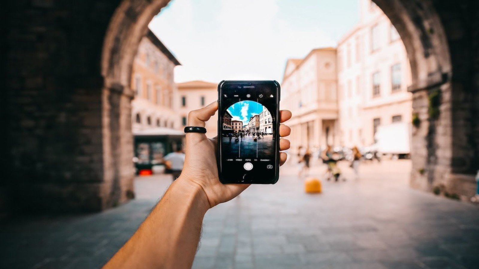 How to Take Amazing Photos with Your Smartphone