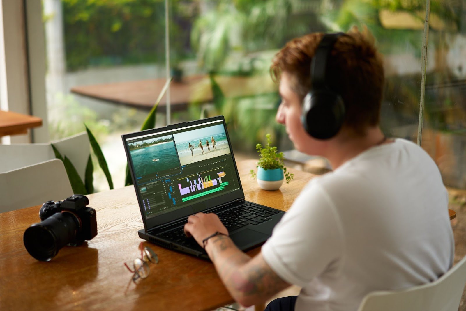 The Art of Video Transitions: How to Keep Your Audience Engaged
